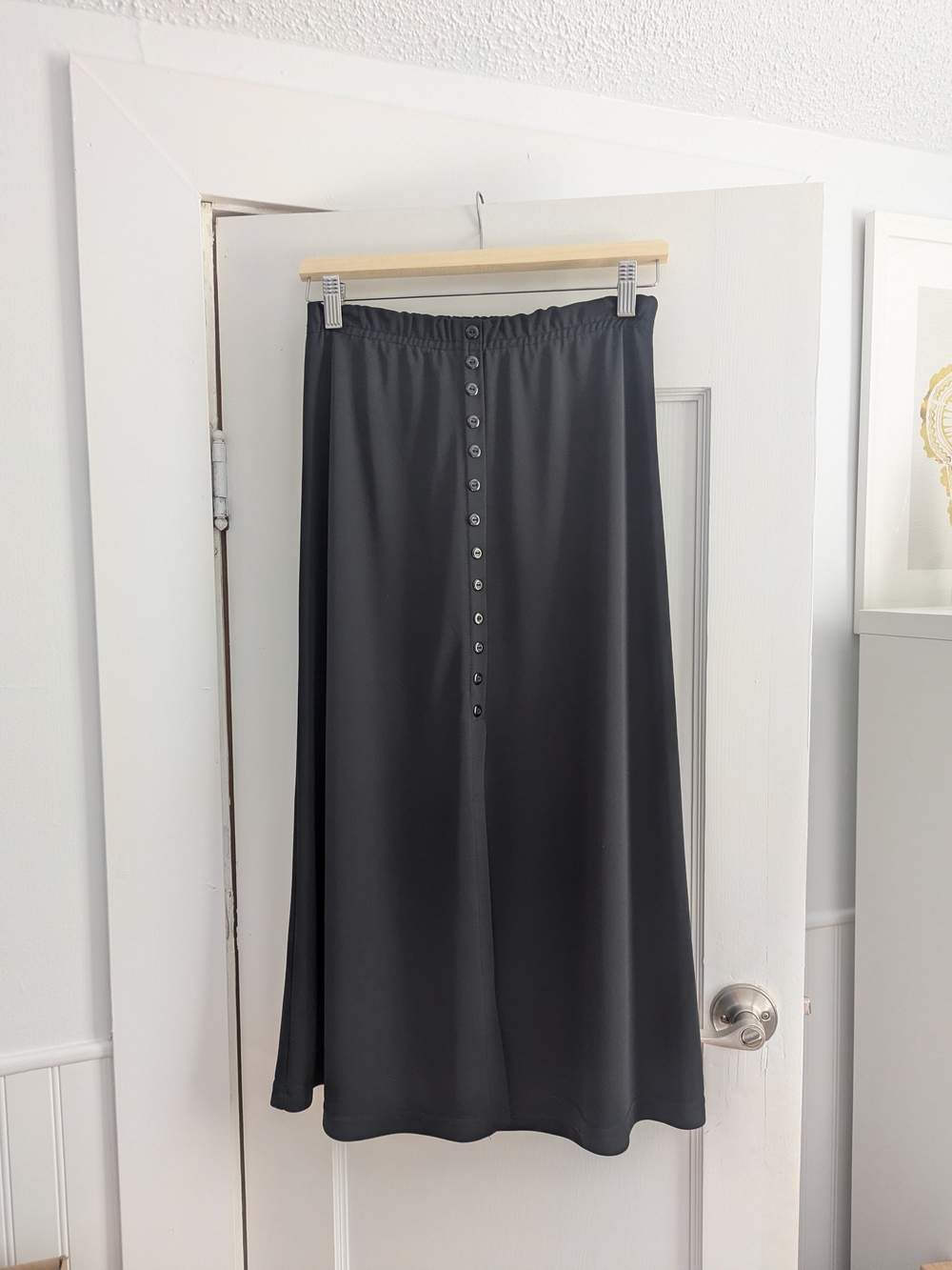 Women's Black Button-Front Skirt x1